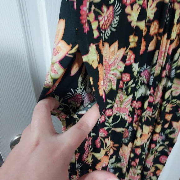 J Jill Black Short Sleeve Floral Bottton Maxi Dress in Size XL Petite - Picture 5 of 11